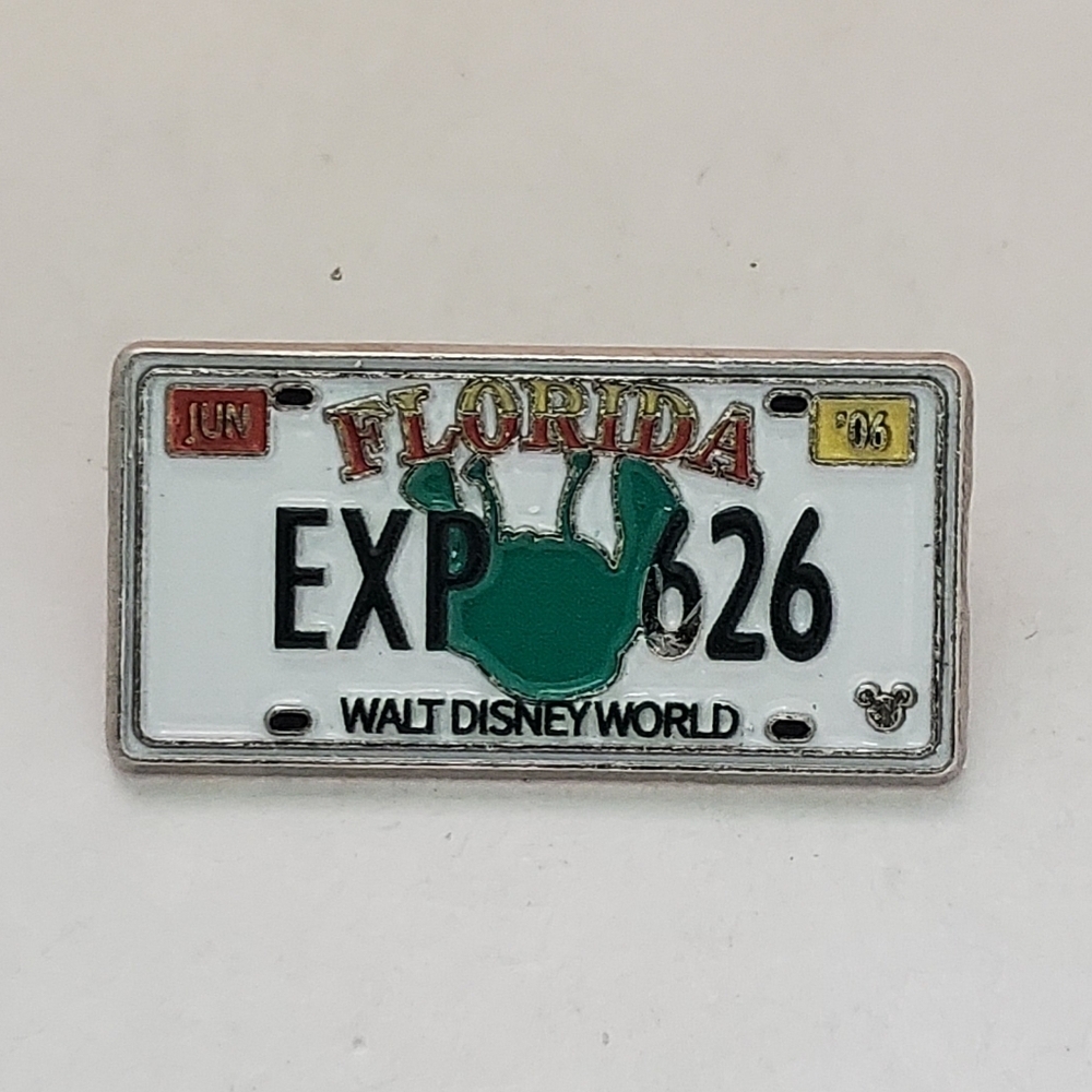 Disney Pin Trading Stitch Experiment 626 Florida License Plate Hidden Mickey Pin